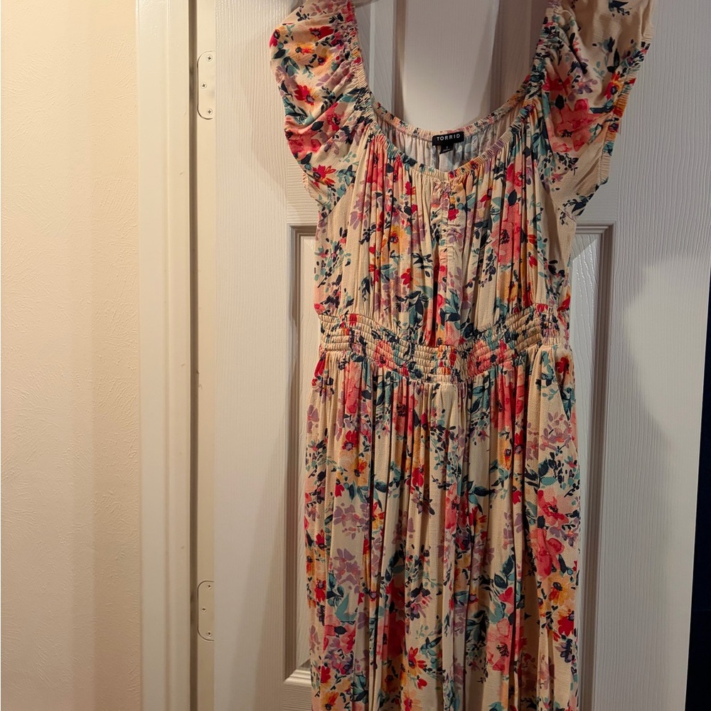 Mini Slub Puff Sleeve Skater Dress Size 1 pink floral print